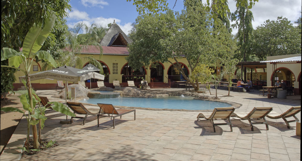 Jollyboys Backpackers Hostel Λίβινγκστον Εξωτερικό φωτογραφία