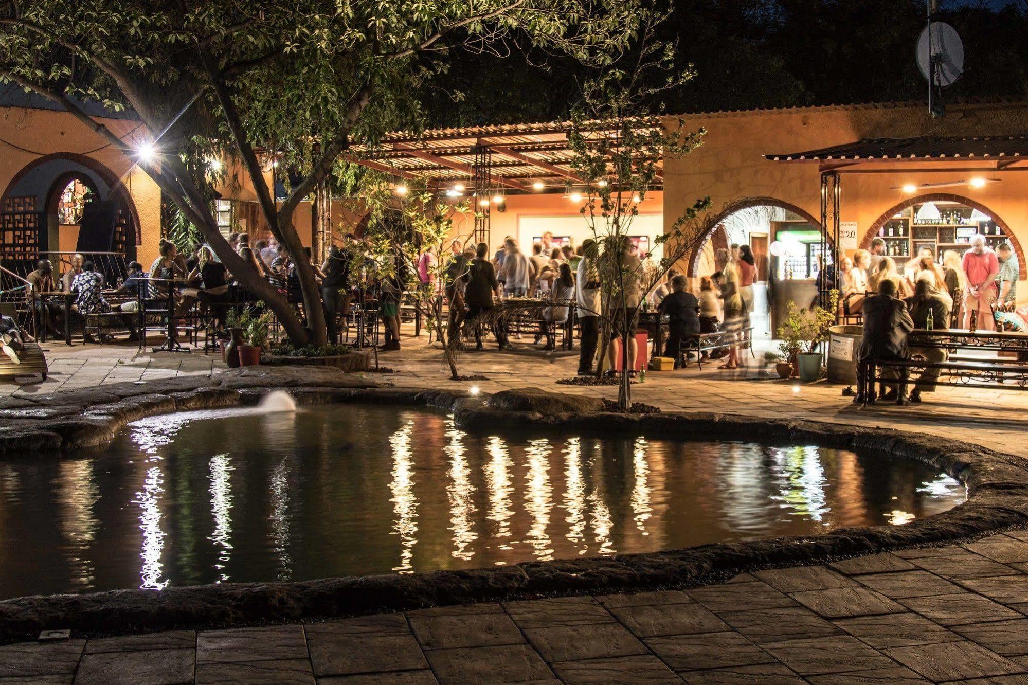 Jollyboys Backpackers Hostel Λίβινγκστον Εξωτερικό φωτογραφία