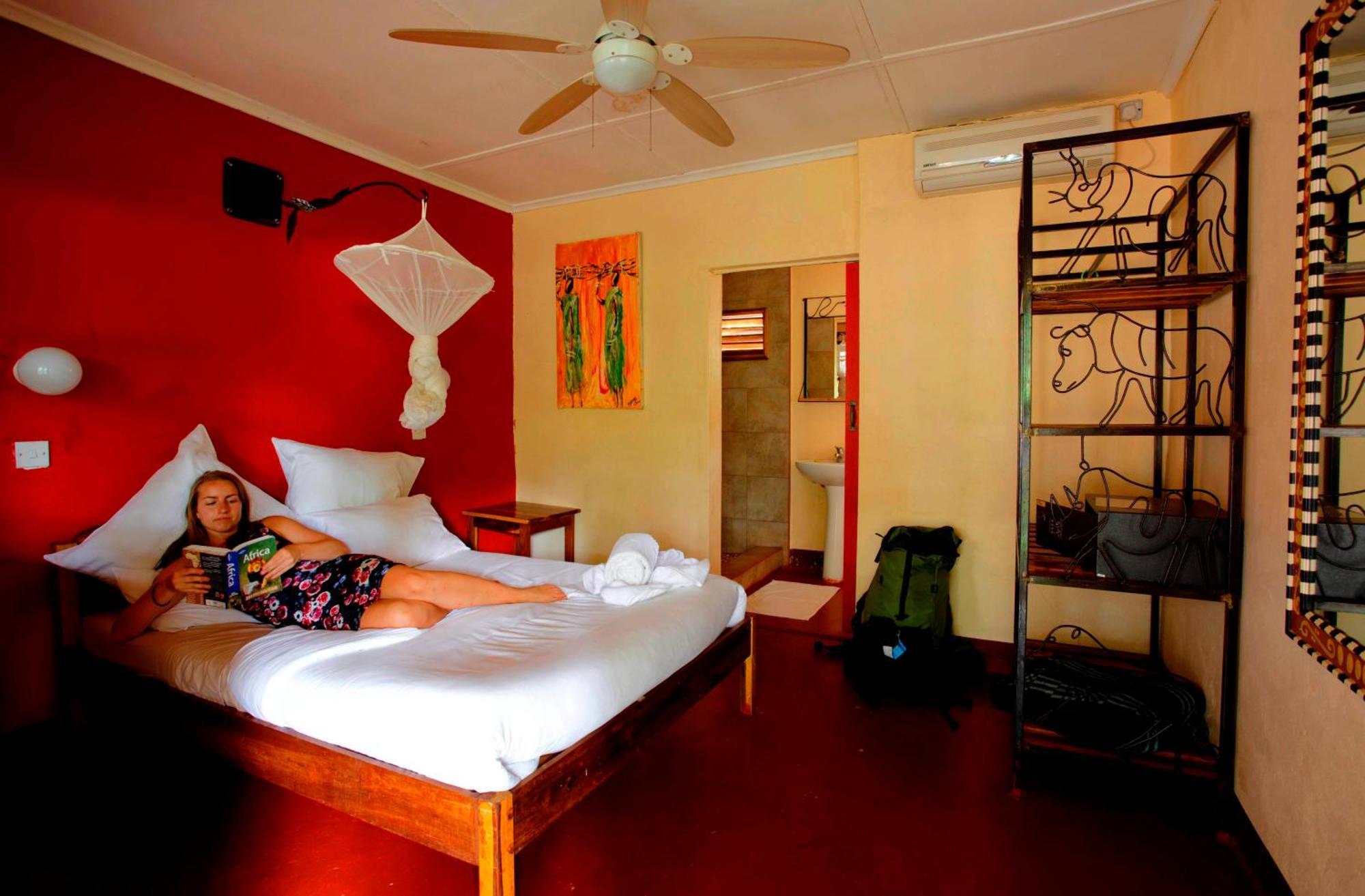 Jollyboys Backpackers Hostel Λίβινγκστον Εξωτερικό φωτογραφία