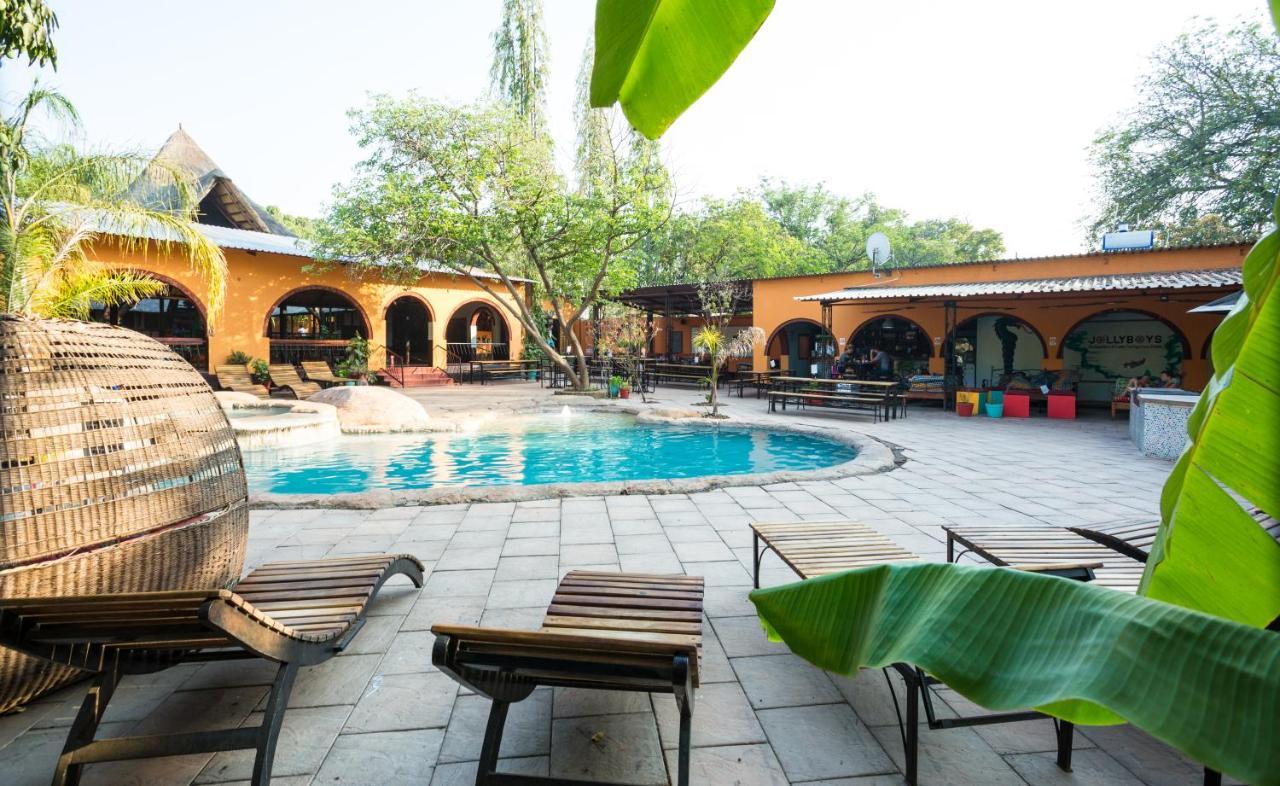 Jollyboys Backpackers Hostel Λίβινγκστον Εξωτερικό φωτογραφία